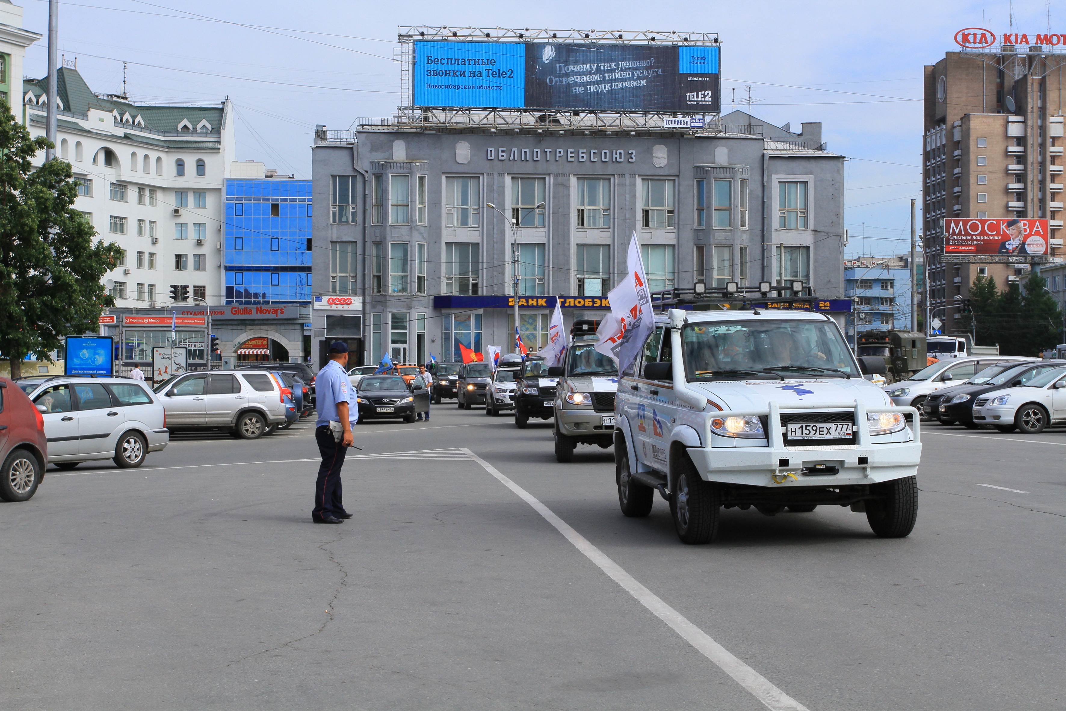 В Новосибирск заедут участники Международного автопробега