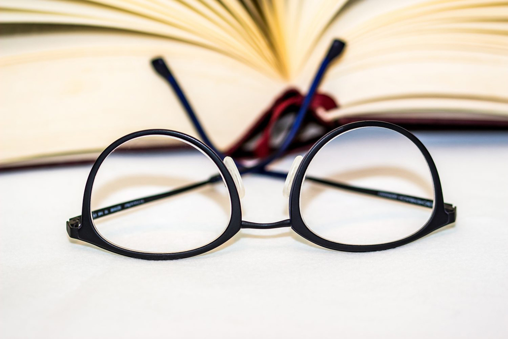 reading-glasses-book-1500x1000.jpg