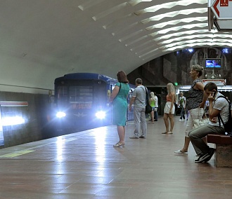 Новые пятивагонные составы купят для метро Новосибирска
