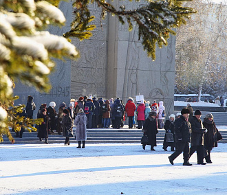 Большой экран на Монументе Славы просят установить новосибирцы