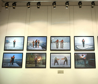 Закалённых никельменов из Арктики показывают на ироничной выставке в ЦК19