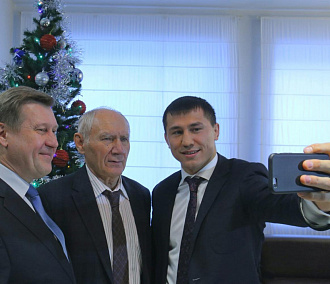 Лучшие селфи с мэром выбрали в Новосибирске
