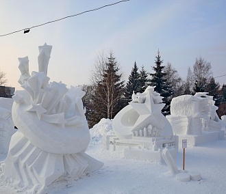 Ночные ведьмы и Журавли победили в новосибирском конкурсе снежных скульптур