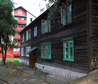 Мэрия Новосибирска планирует расселить 175 ветхих домов своими силами