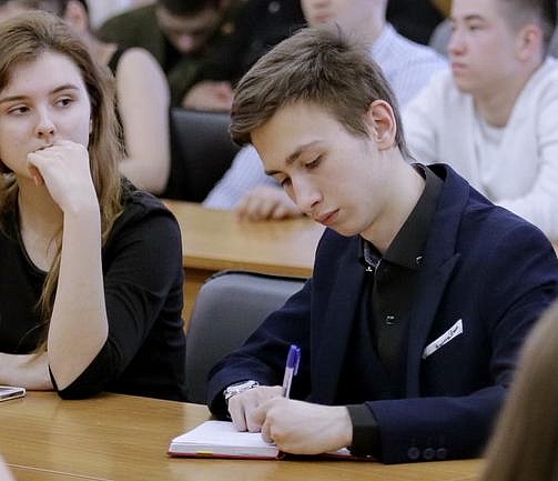 Новосибирские выпускники остались недовольны результатами ЕГЭ