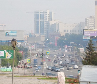 Дымка от лесных пожаров вернулась в Новосибирск
