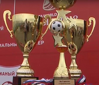«Кожаный мяч» собрал больше 3000 юных футболистов в Новосибирске