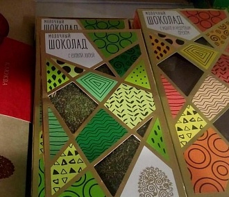 Шоколад с хвоей ёлки начали продавать в Новосибирске