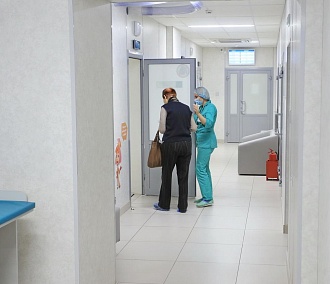 Коронавирус подступает: в Новосибирске развернут госпиталь на 800 человек