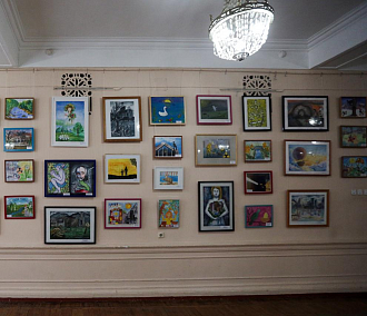 Новосибирские школьники нарисовали мир без атомных катастроф