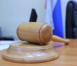 Майора лишили звания за взятку сотруднику ФСБ в Новосибирске