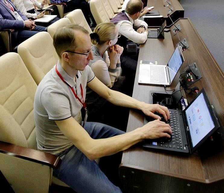 Новосибирские стартаперы борются за 2 млн рублей от Сколкова