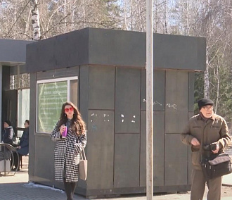 Несуразные фанерные киоски в Академгородке смутили архитекторов