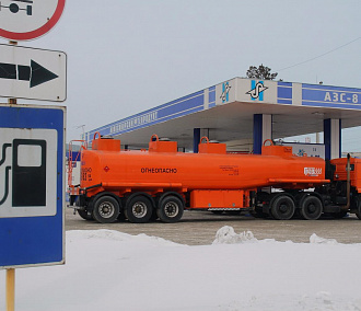 Новосибирцы ждут скачка цен на бензин из-за роста акцизов