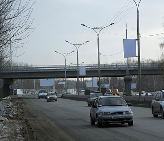 Скорость на трассе у Верх-Тулы под Новосибирском ограничили до 40 км/ч