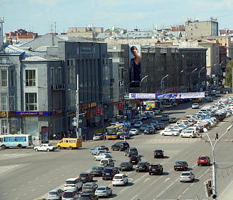 Рекламные растяжки исчезнут с центральных улиц Новосибирска