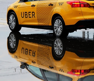 Пассажирку Uber в Новосибирске возмутил смотревший футбол таксист