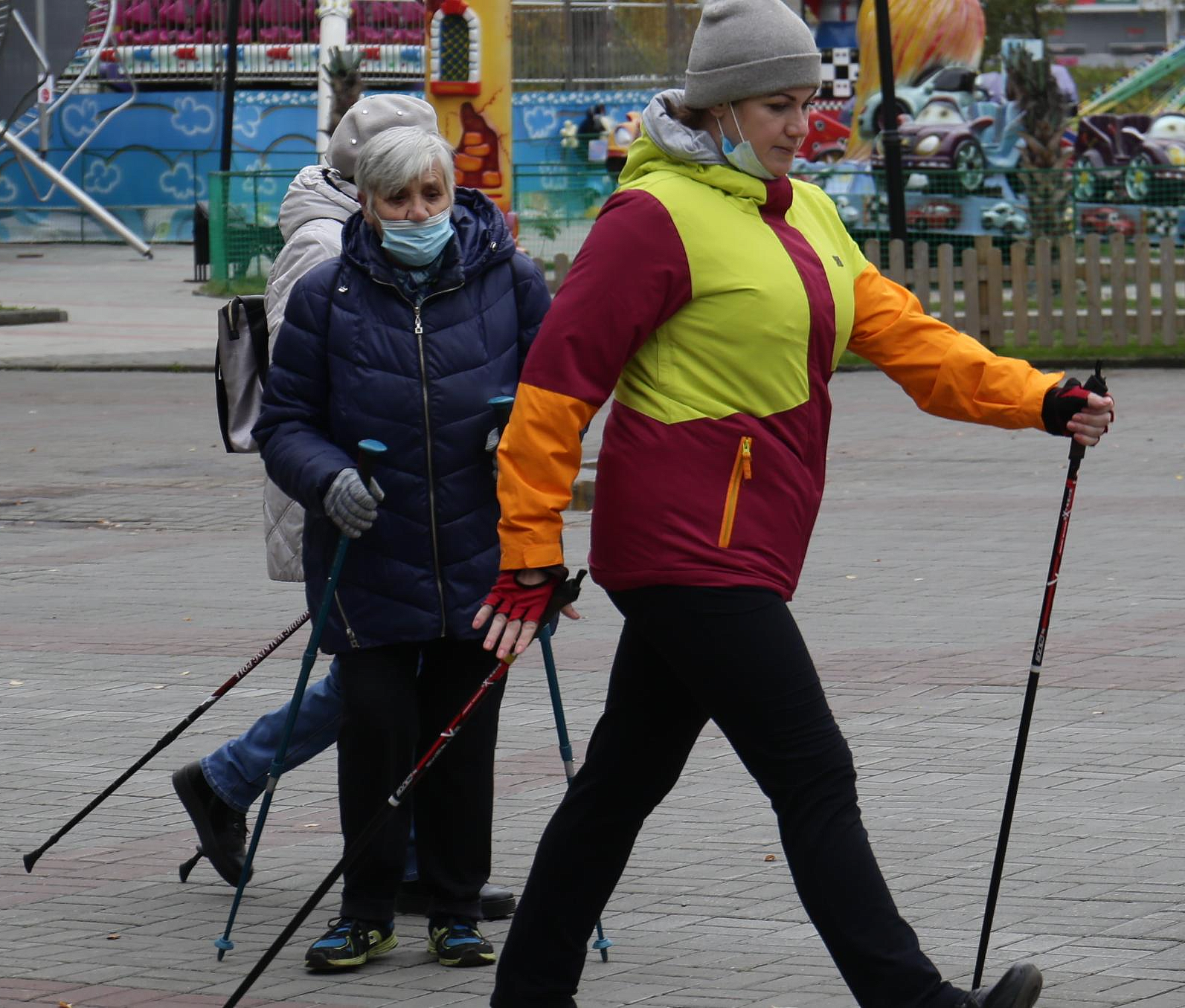10 000 шагов предлагают пройти новосибирцам во Всемирный день здоровья