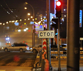 Ночной дозор: как ремонтируют дороги в Новосибирске