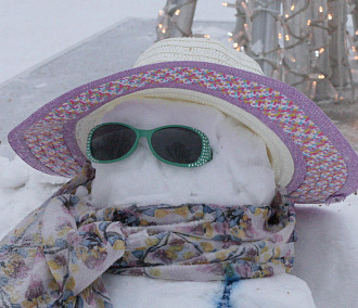 Новосибирск официально признали родиной снежных баб