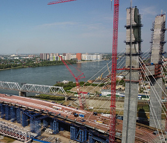 50 мощных вант смонтировали на четвёртом мосту через Обь в Новосибирске