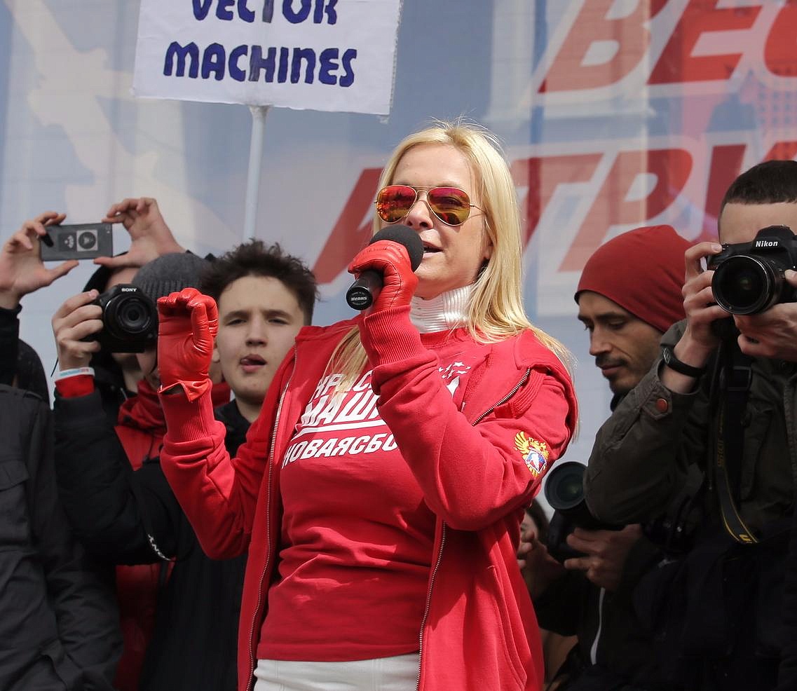 Двумя шествиями отметят День весны и труда в Новосибирске