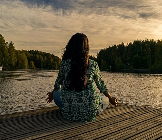 Бороться со стрессами с помощью йоги научат новосибирцев