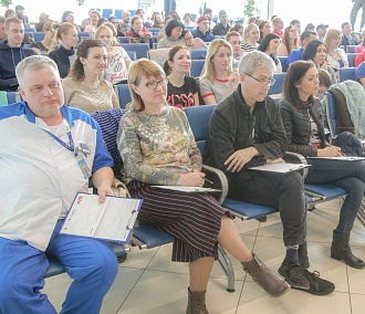 Испытали на себе: родители выпускников сдали ЕГЭ в Новосибирске 
