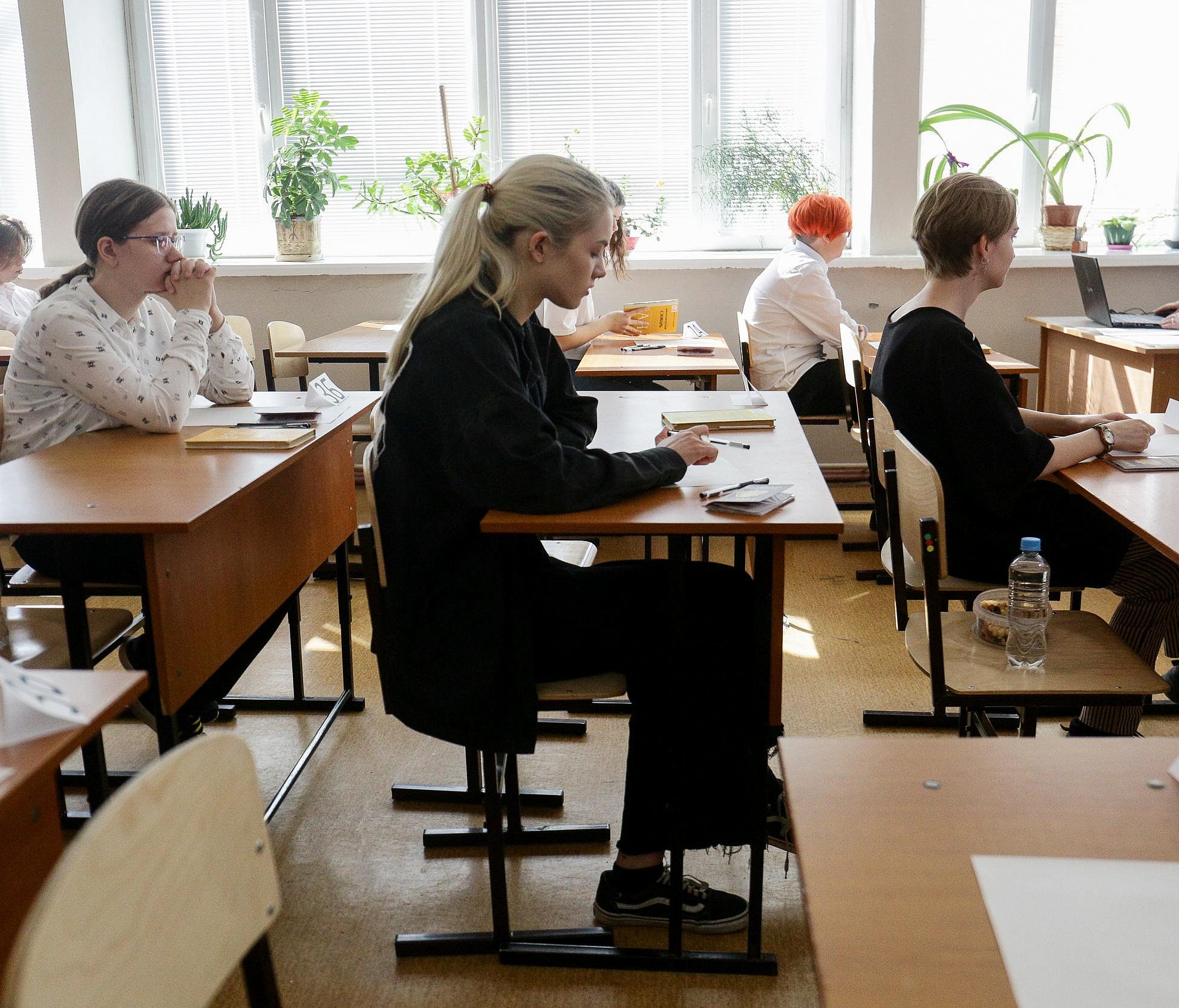 ЕГЭ на 100 баллов сдали 84 выпускника в Новосибирской области
