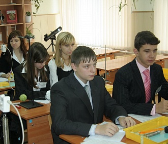 96 новосибирских школьников сдали ЕГЭ на 100 баллов