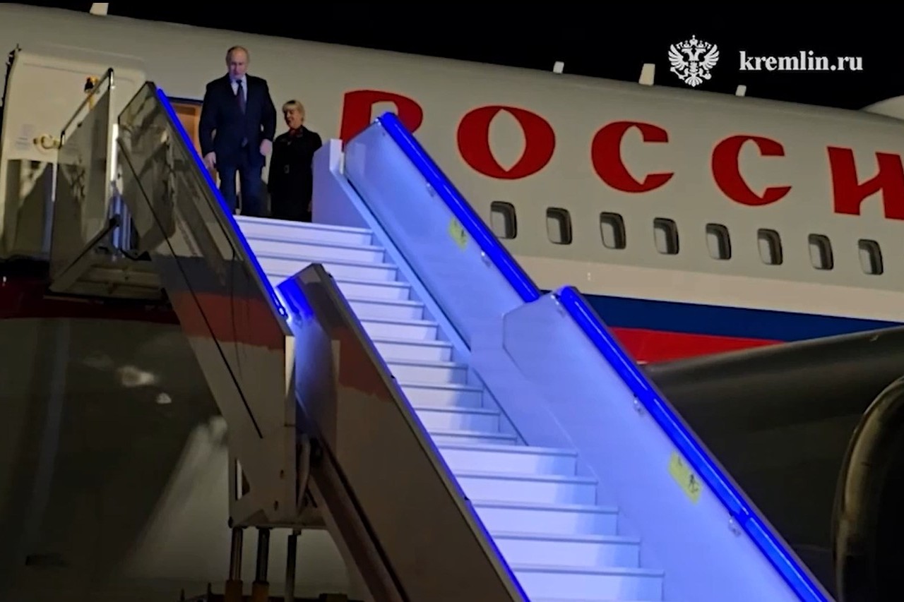 Владимир Путин прибыл в Новосибирск 