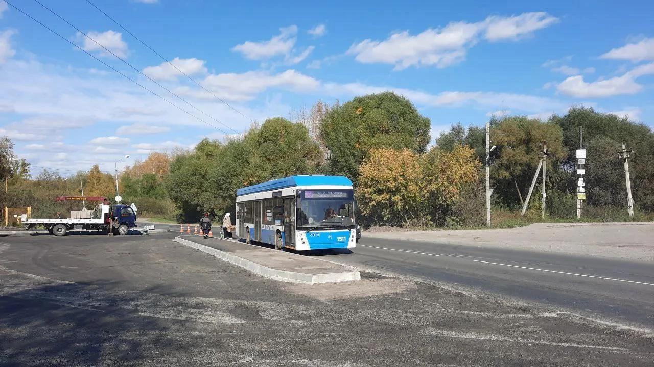 Разворотную площадку для автобусов обновят на конечной «Ул. Дюканова»