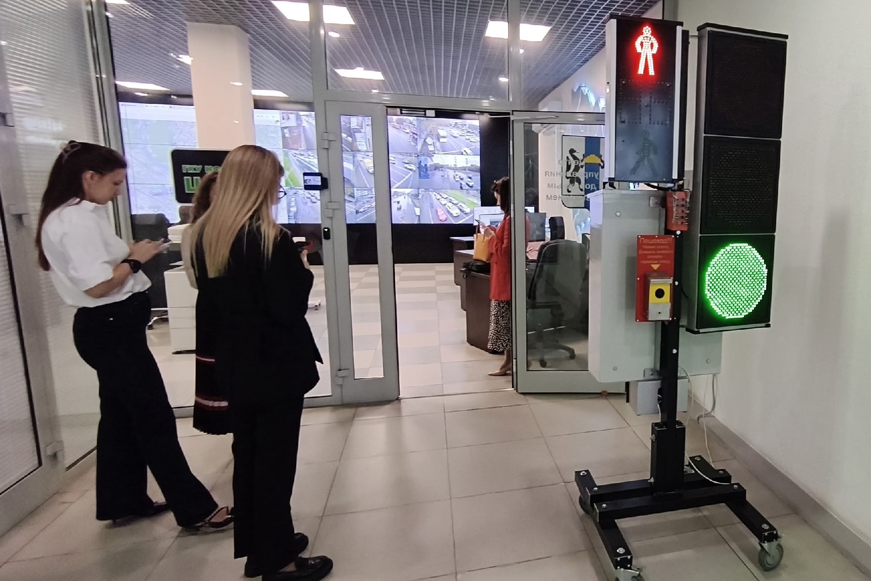 «Зелёная волна» ускорила поток на Красном проспекте