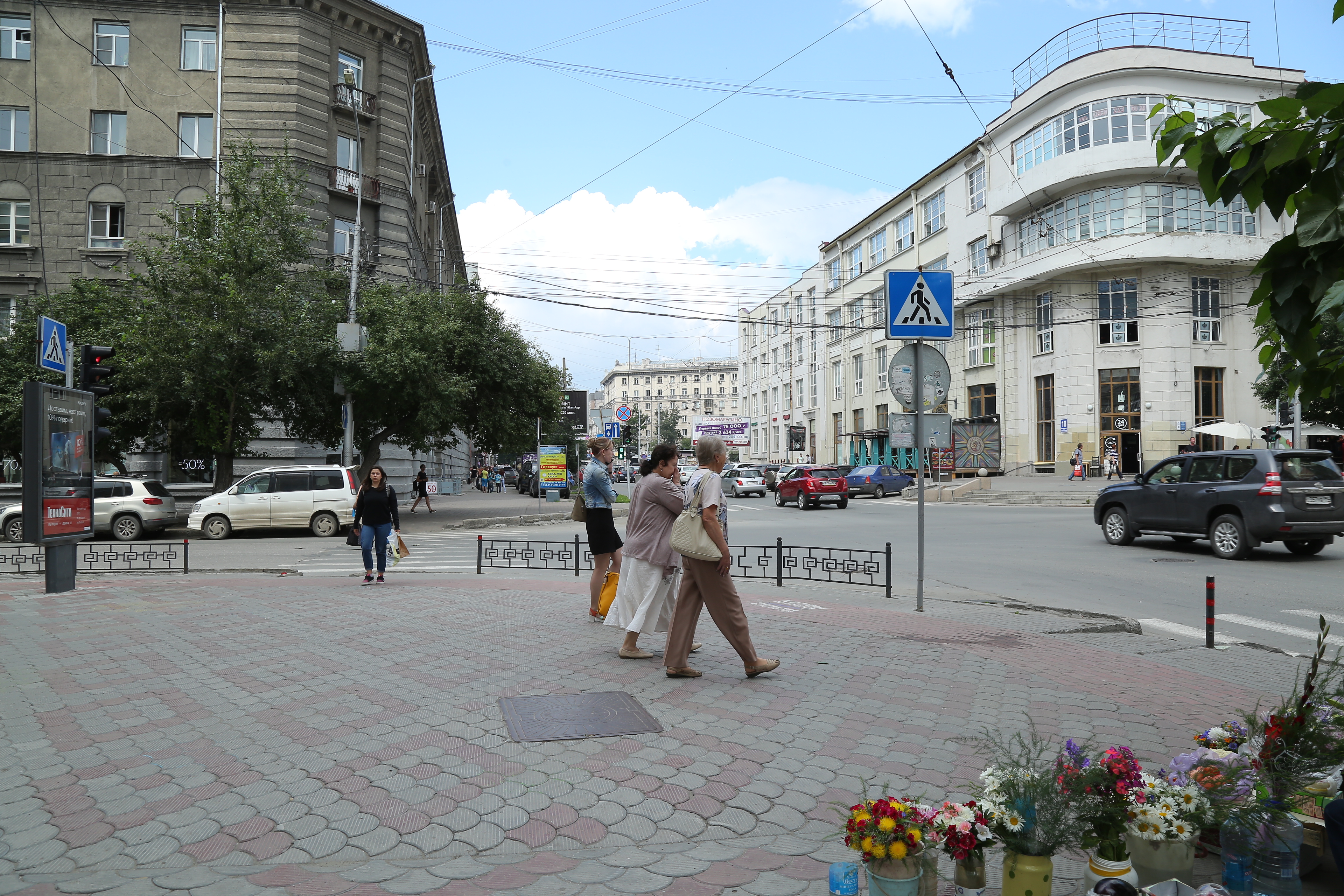 Последние жаркие дни этого лета обещают новосибирцам в выходные