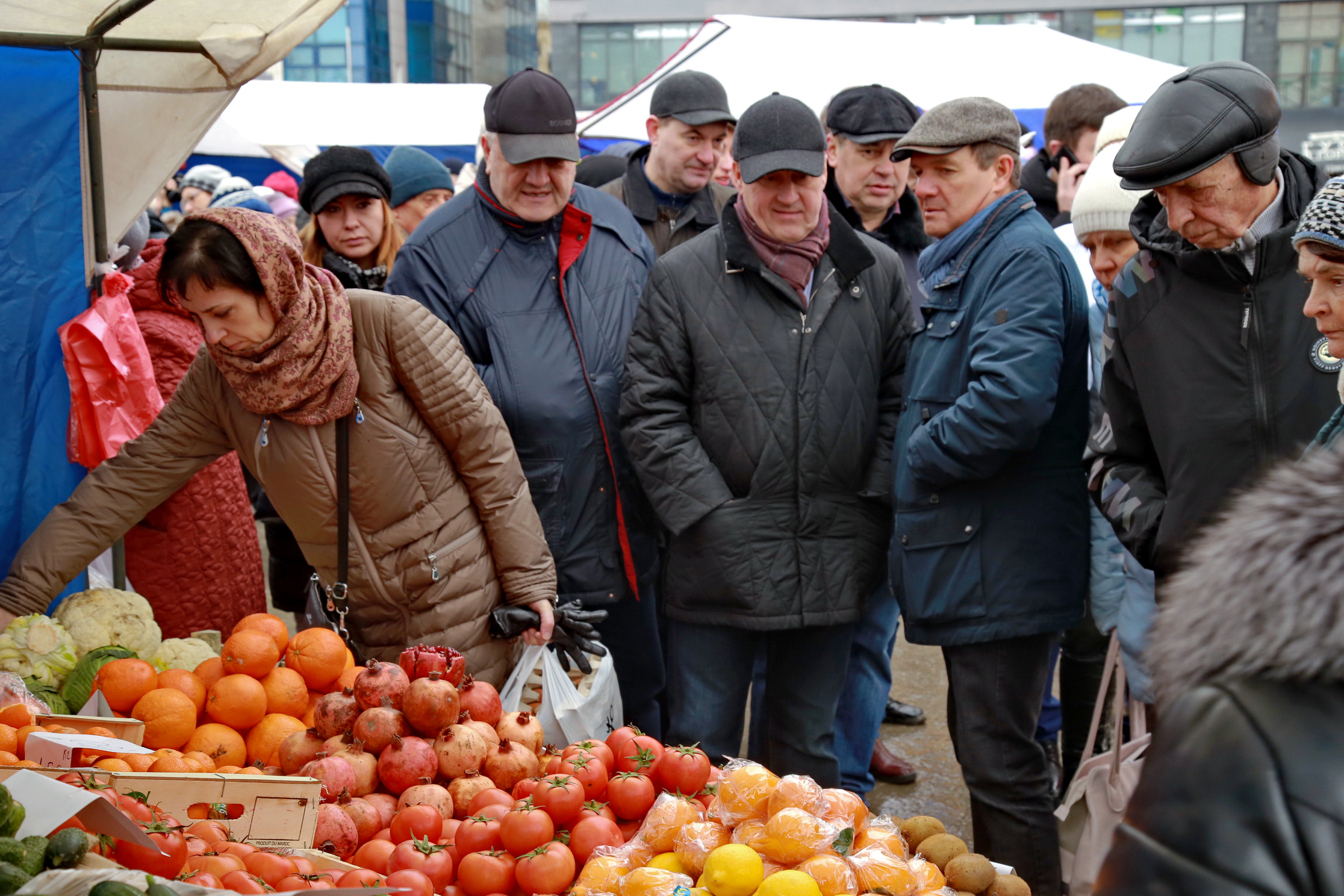 Ярмарка на площади Маркса. Апрель 2022 года