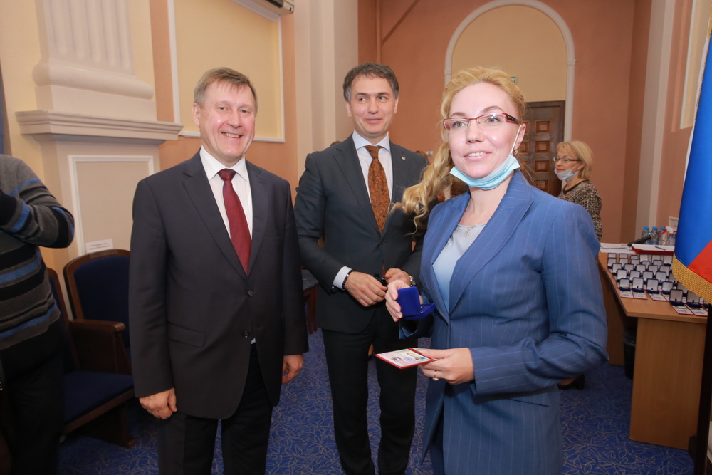 Первая сессия горсовета седьмого созыва