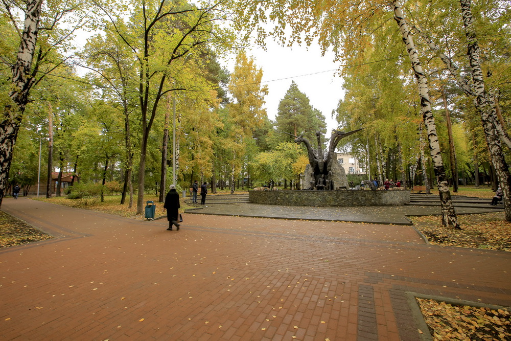 Сквер имени Кирова. Октябрь 2021 года