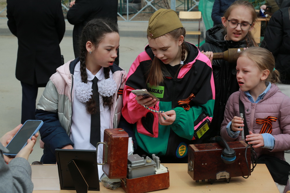 Праздник возле школы №32 организовали активисты ТОС «Добролюбовский»