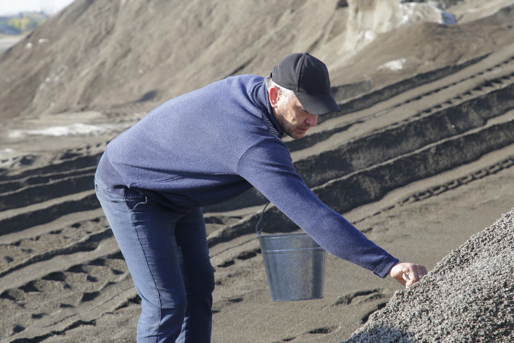 Подготовка противогололёдной смеси