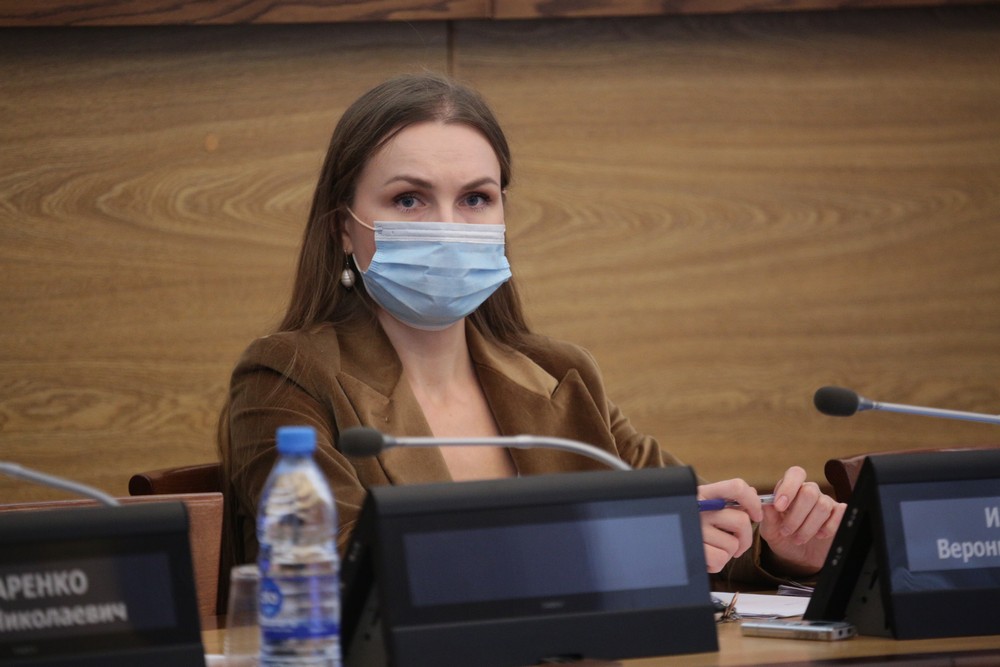 На заседании комиссии горсовета по социальной политике и образованию