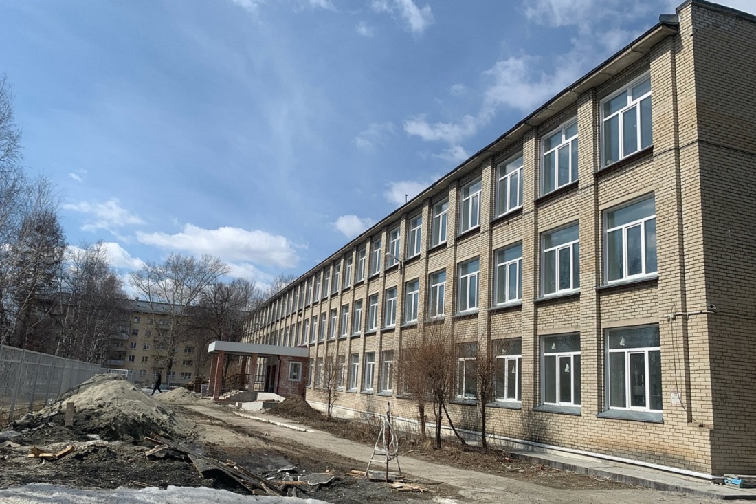 Капремонт школы №61 в Академгородке. Апрель 2023 года