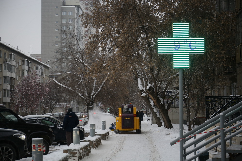 Новые машины для уборки города. Ноябрь 2021 года
