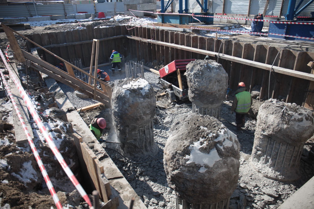 Площадь Труда