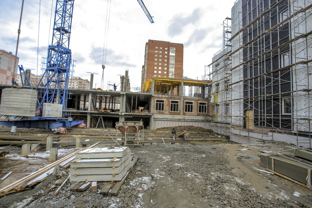 Строительство новой школы на Михаила Немыткина. Ноябрь 2020 года