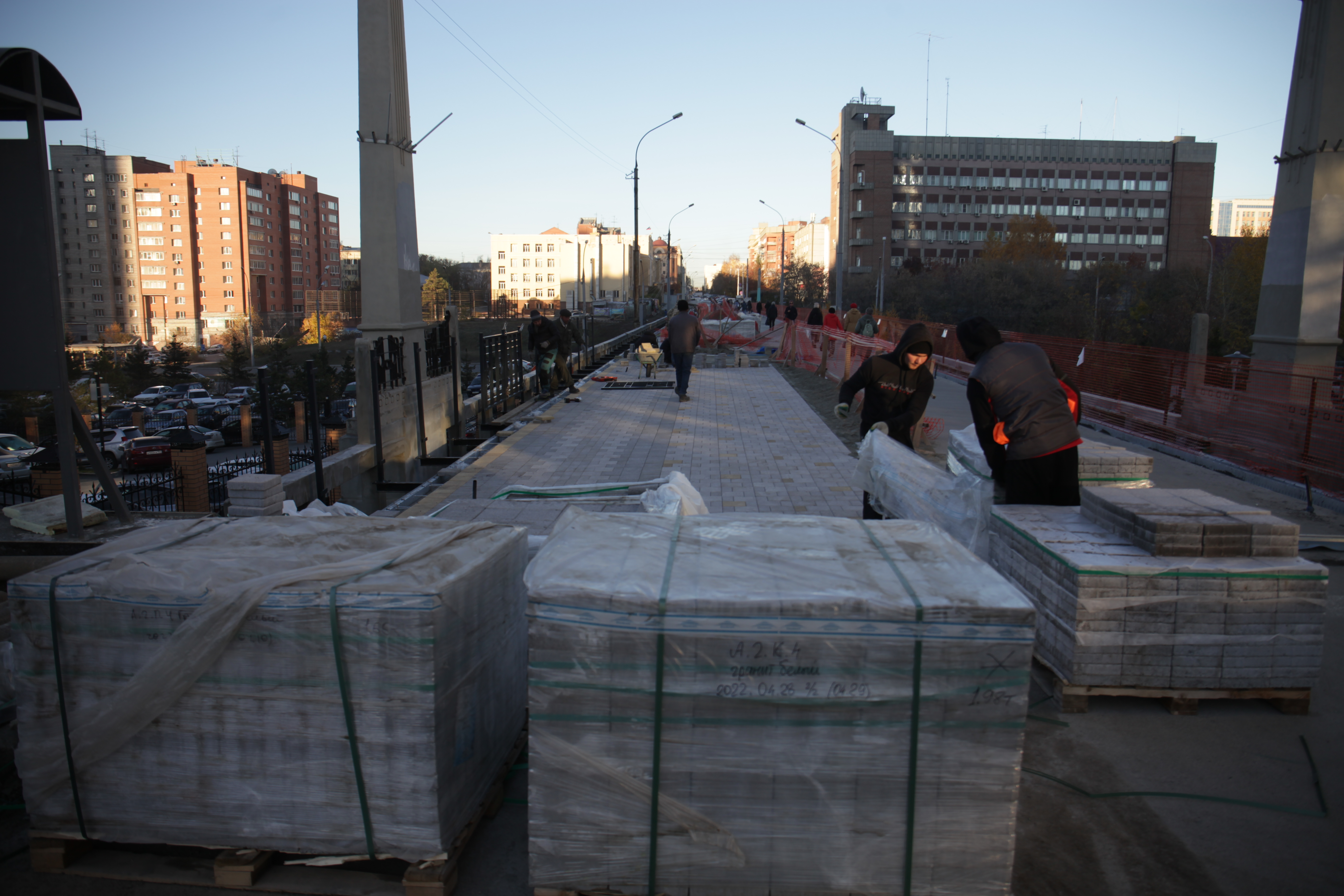 Ремонт пешеходного моста через Каменку. Октябрь 2022 года