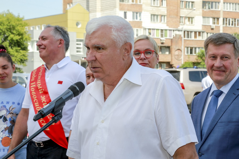 Заслуженный тренер России Борис Писецкий