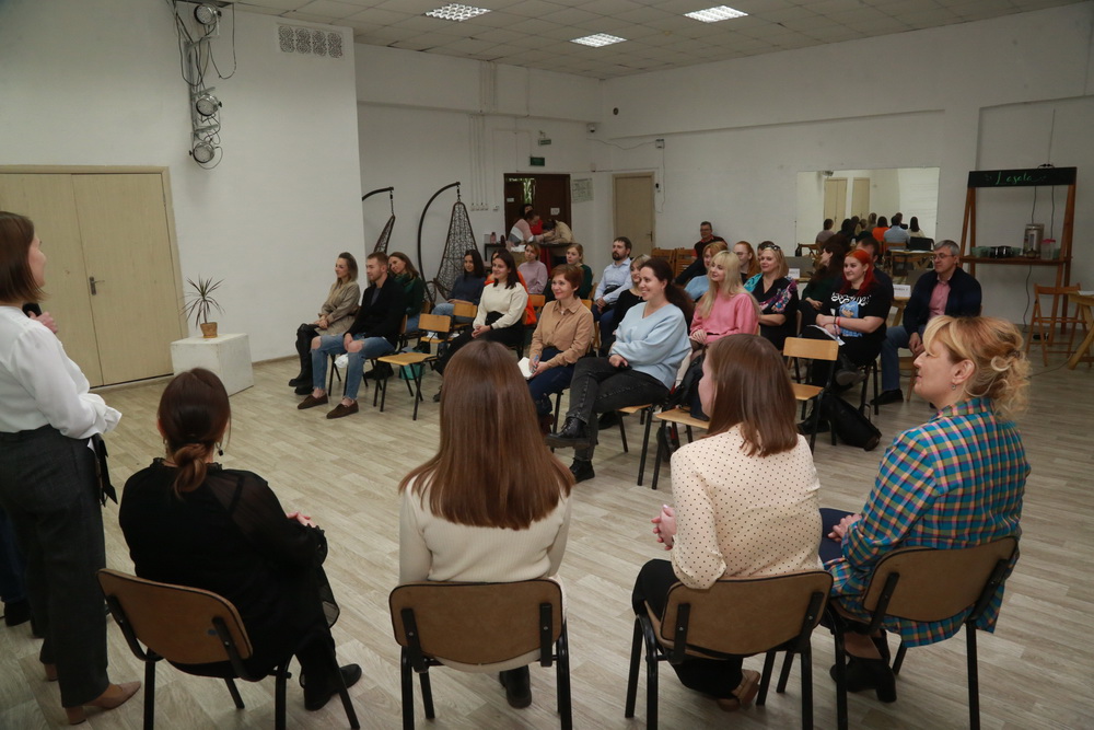 На хакатоне «Семья? Когда-нибудь точно!». Октябрь 2022 года