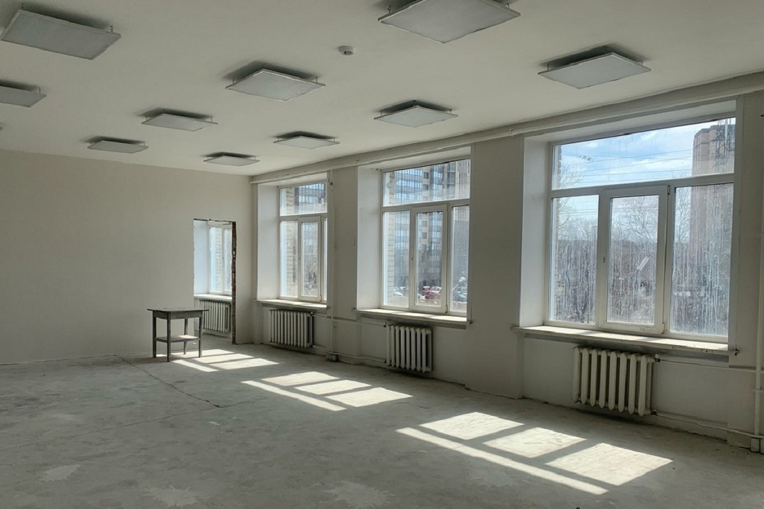 Капремонт школы №61 в Академгородке. Апрель 2023 года