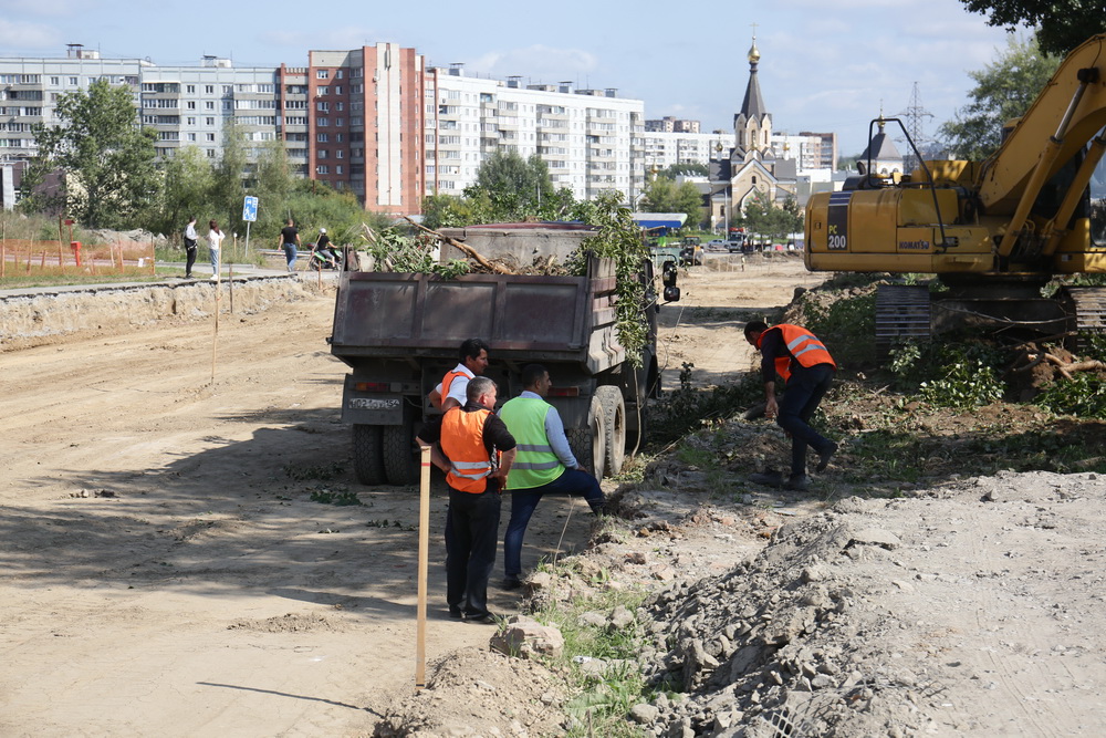 Постройка четырёхполосной дороги на выезде из Родников. Август 2021