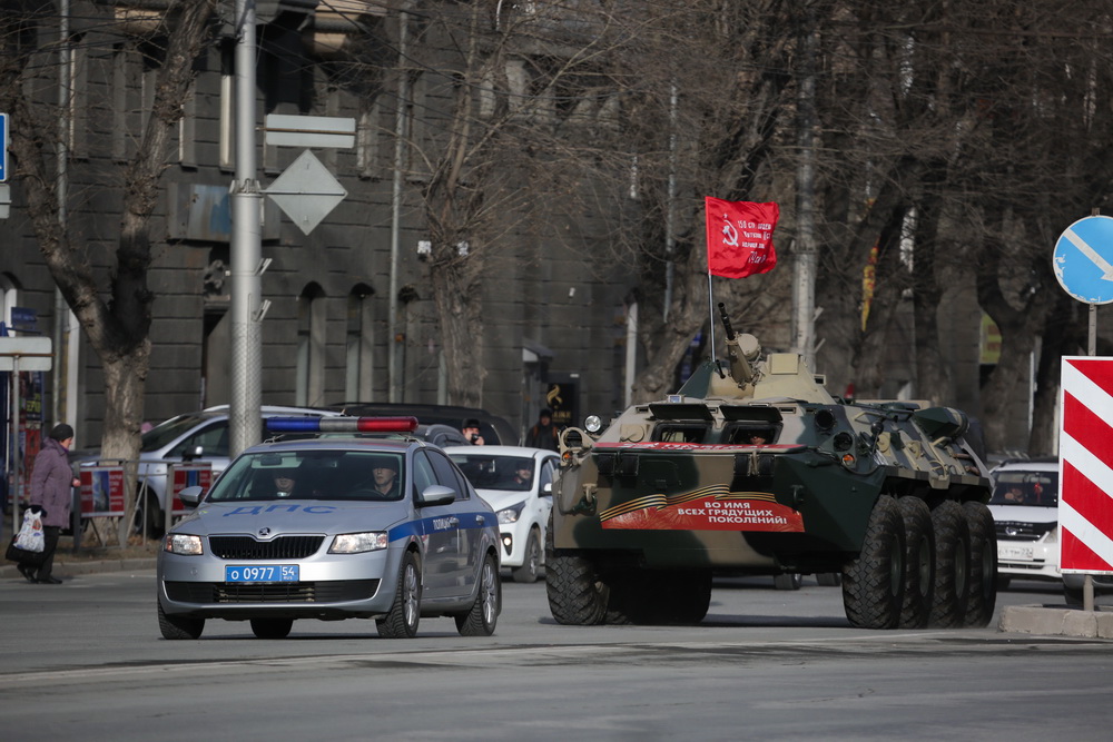 Церемония зажжения Вечного огня на Монументе Славы 7 ноября 2019 года